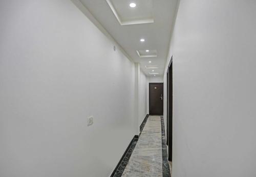 Collection O Nirvana Residency Near Lotus Temple in New Delhi, India