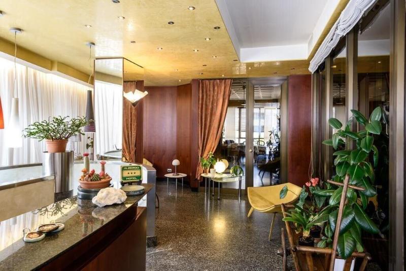 Hotel Schenatti — hotel in Sondrio