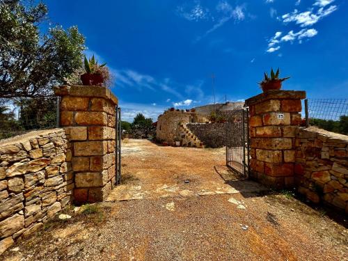 Trulli Delle Succulente — Alliste
