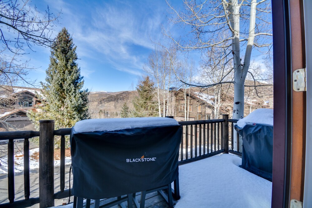 1 Mi to Beaver Creek Resort Townhome with Hot Tub - photo 6