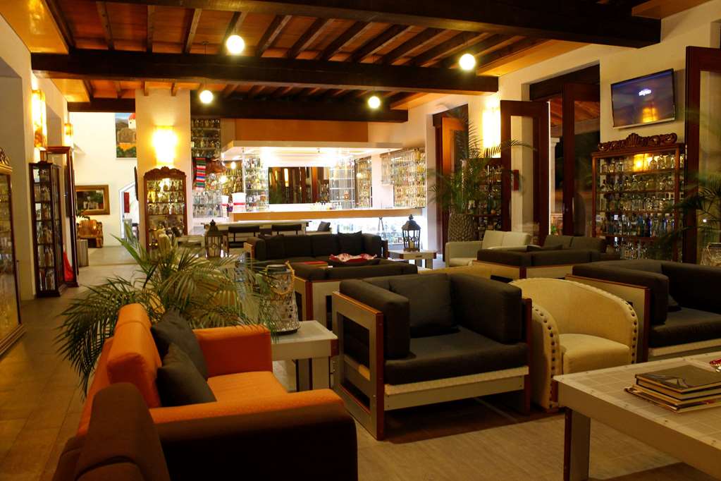 Bar/Lounge