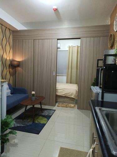 CozyCrib — 4-Star Luxury Hotel in Manila, Philippines