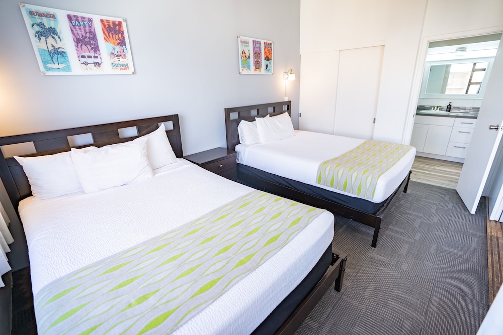 Waikiki Banyan Condo Located One Block From Waikiki Beach by Koko Resort Vacation Rentals - photo 36