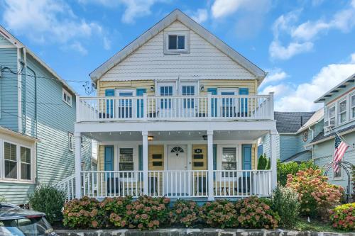 The Clark Victorian Residences — 4-Star Luxury Hotel in Ocean Grove, United States