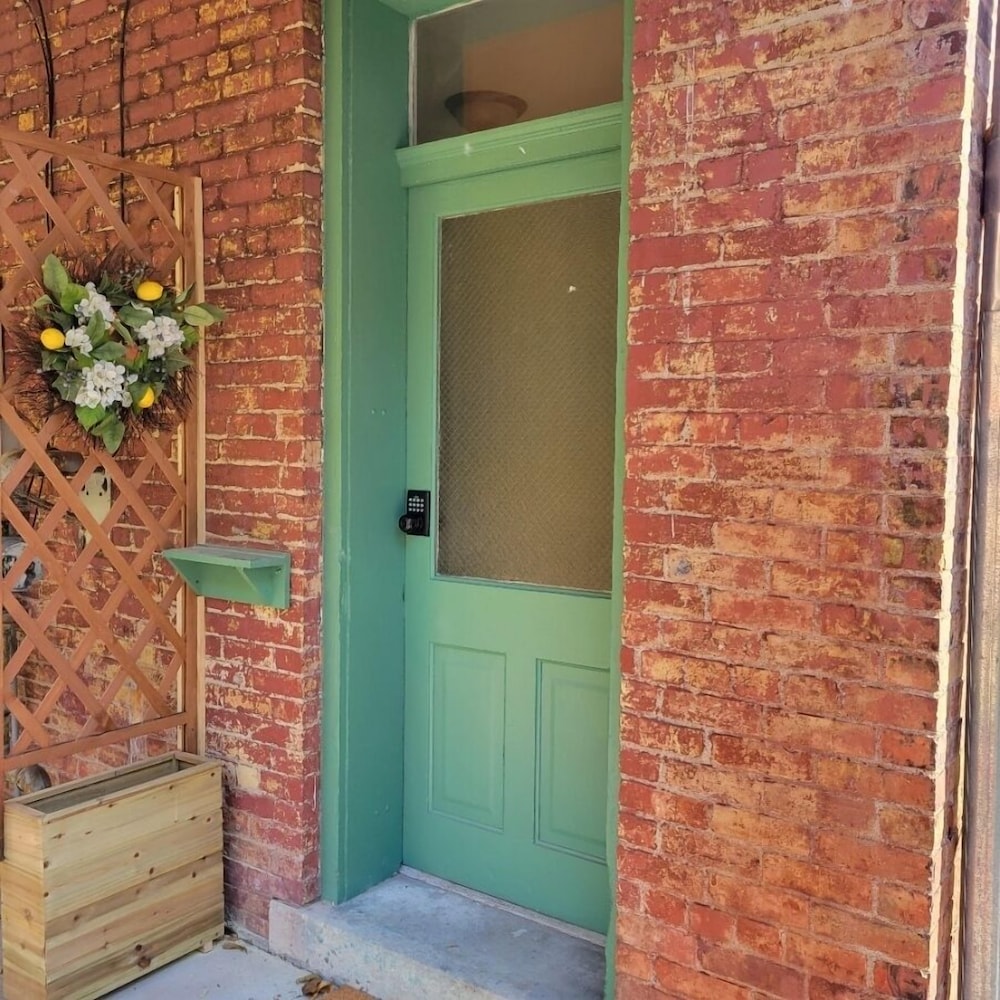 Art and Lodging - photo 25