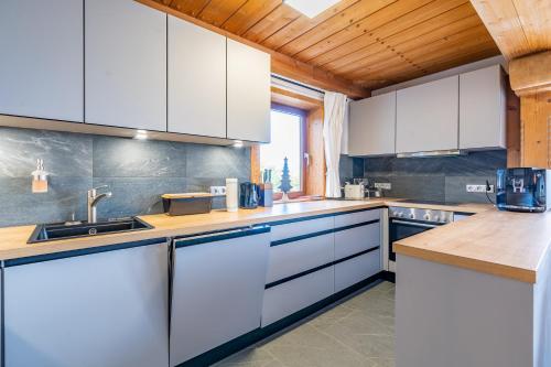 Chalet Alpenpanorama — 4-Star Luxury Hotel in Immenstadt Im Allgau, Germany