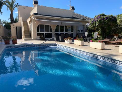 Paradise Garden — hotel in Los Alcazares