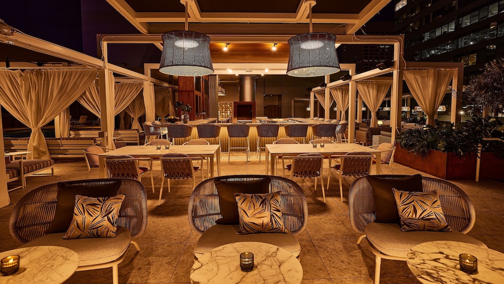 Kimpton Hotel Palomar Phoenix Cityscape by IHG - photo 72