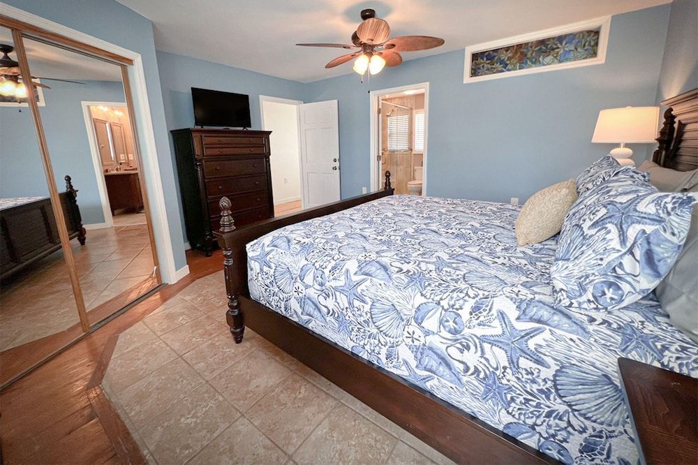 Lands End Retreat by Sea Scape Properties - photo 18