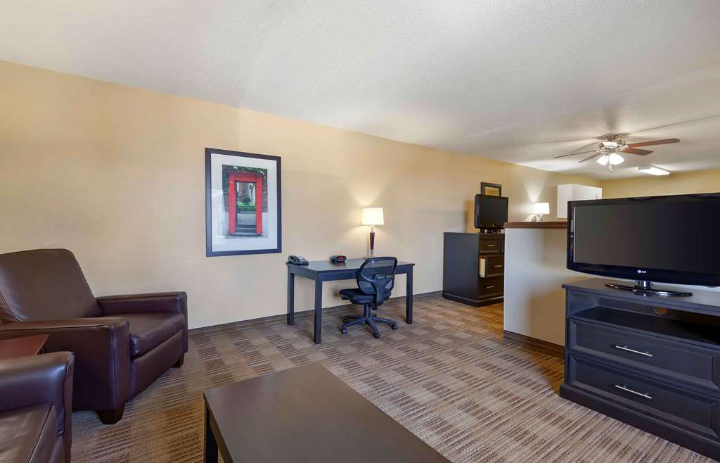 Extended Stay America Suites Madison Junction Court - photo 33
