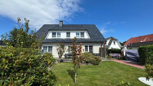 Villa Blau Wohnung 02Appartment — 4-Star Luxury Hotel in Zingst, Germany