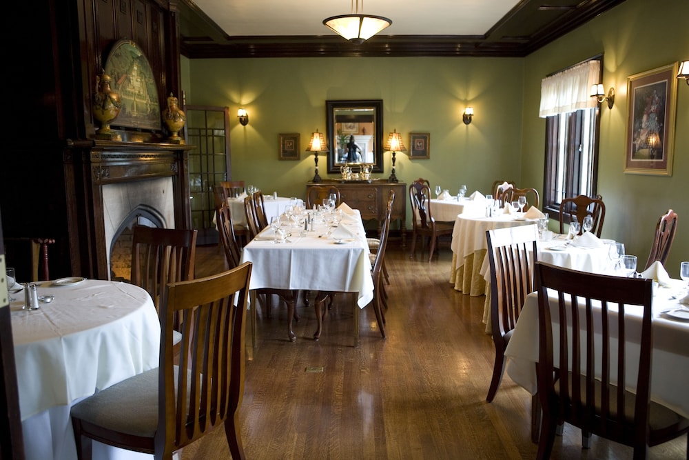 The Belvedere Inn & Restaurant - photo 51