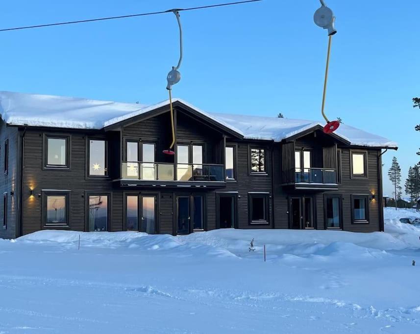 Idre Himmelfjall Ski In Ski Out Bastu Sauna Skidor Natur Vandring Fiske — Unknown City