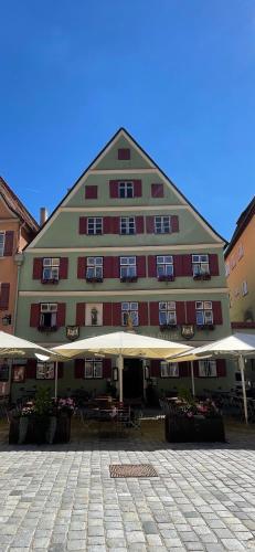 Goldner Hirsch — Dinkelsbuhl