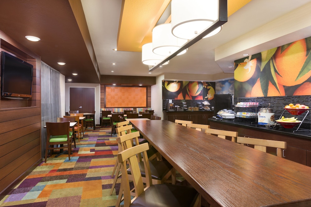 Fairfield Inn & Suites Youngstown Boardman Poland - photo 25