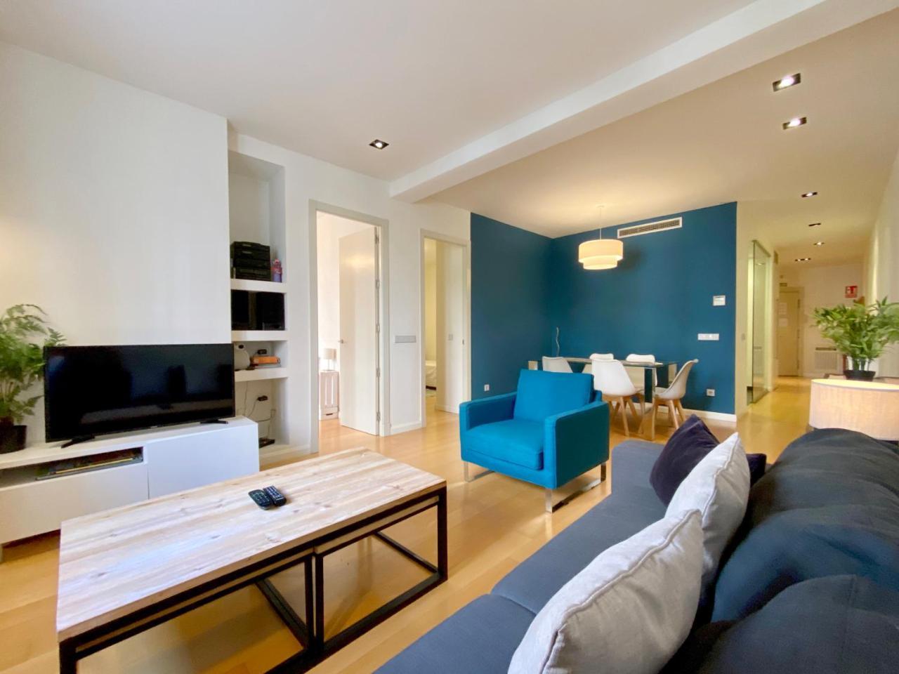 Retiro Exclusive Apartamento de 2 Dormitorios — 4-Star Luxury Hotel in Madrid, Spain