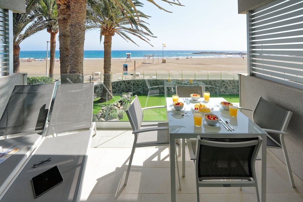 ConMar — 4-Star Luxury Hotel in San Agustin, Spain