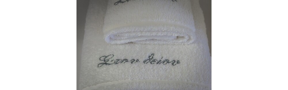 Uncle’s Luxury Adamas Suites — Adamas — photo 3