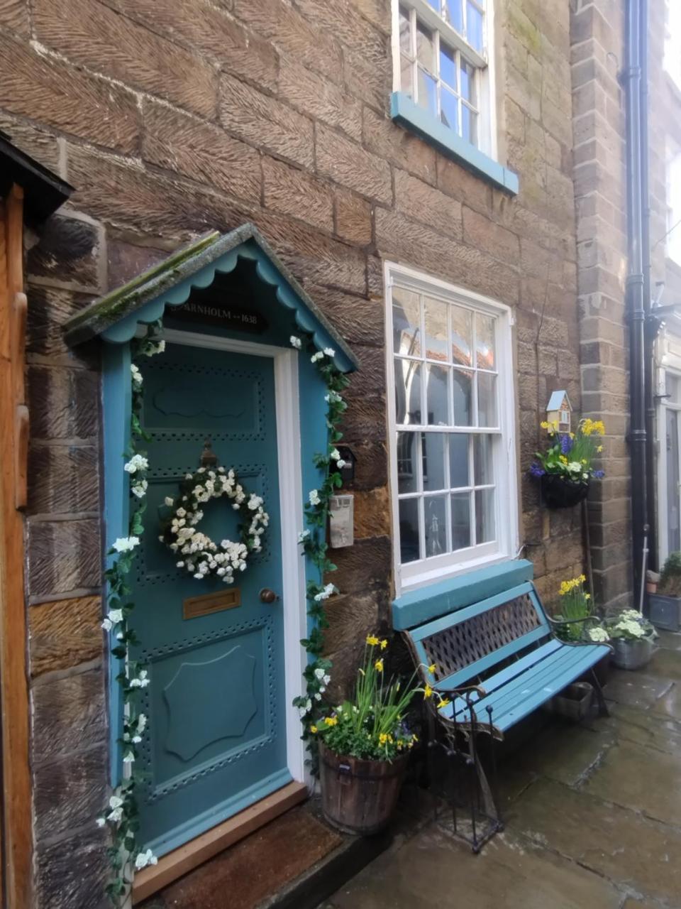 Darnholm Cottage — 4-Star Luxury Hotel in Whitby, United Kingdom