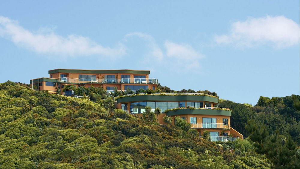 Zenith Boutique Lodge & Spa — 5-Star Luxury Hotel in Wellington, New Zealand
