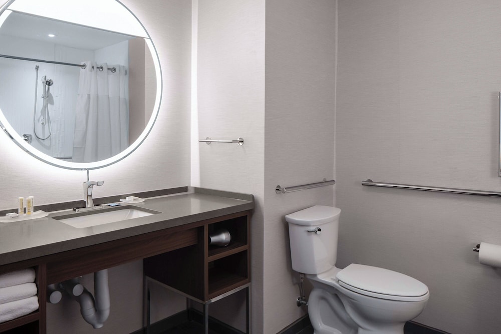 Courtyard by Marriott Jefferson City - photo 16