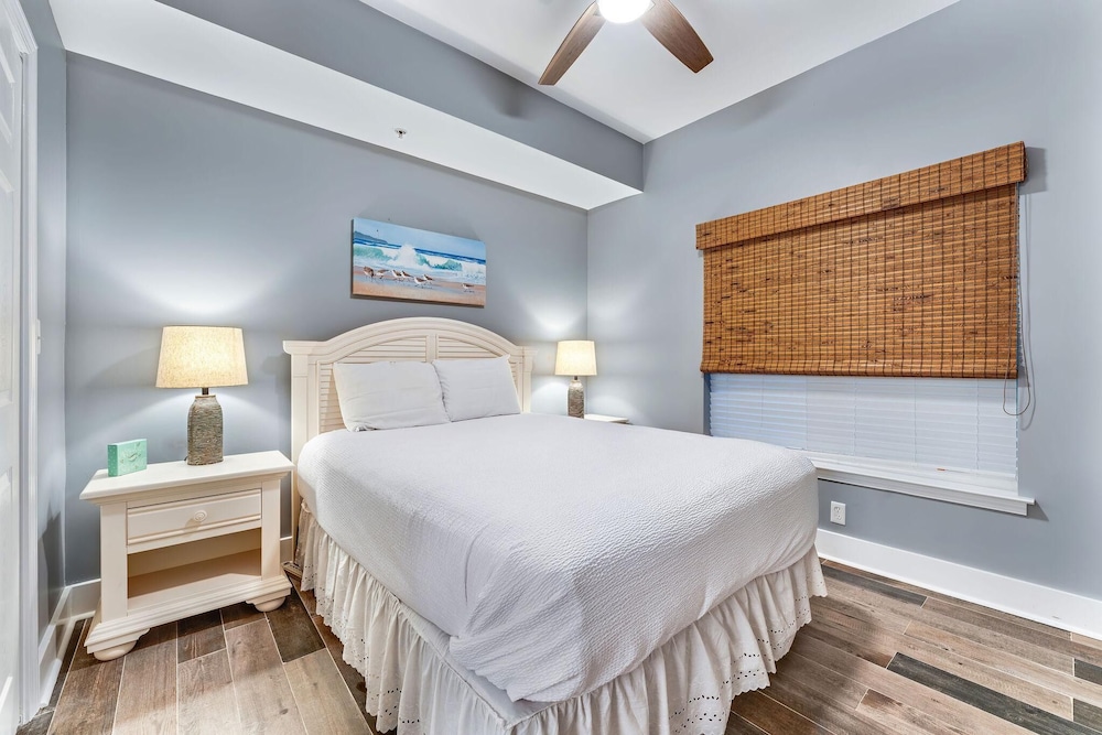 Summerhouse 101 Pearl of the Gulf by Pristine Properties Vacation Rentals — 4-Star Luxury Hotel in Mexico Beach, United States