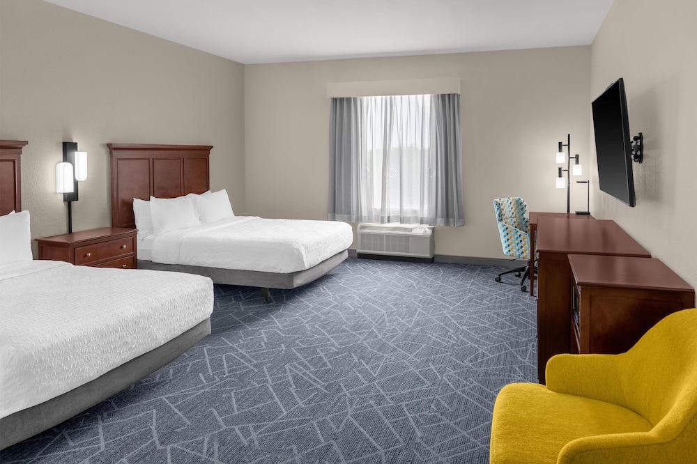 Hampton Inn & Suites Coconut Creek - photo 37