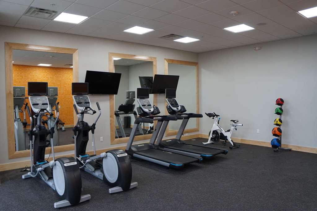 La Quinta Inn & Suites by Wyndham Lewisville - photo 13