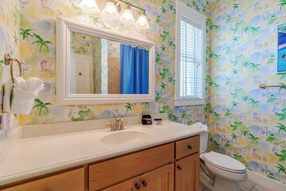 Pet Friendly Seacrest Home for 10 Resort Pool Beach Shuttle - photo 27