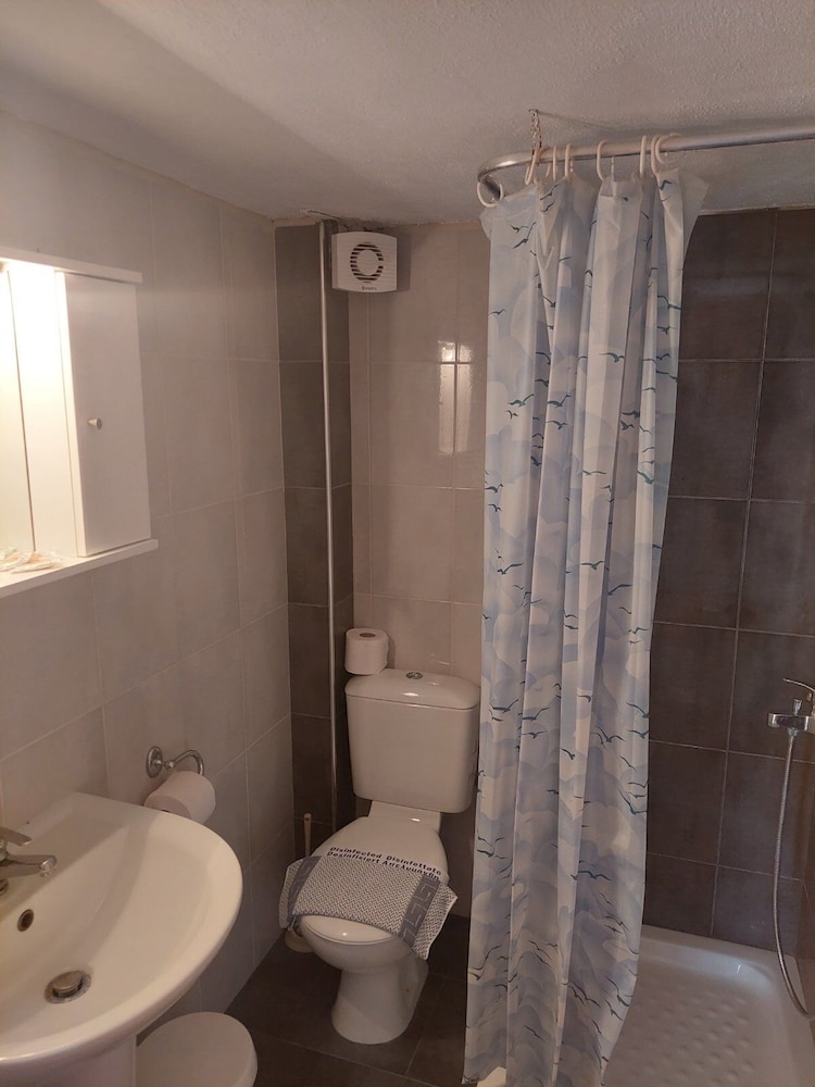 Mare Rooms — Agia Paraskevi — photo 3