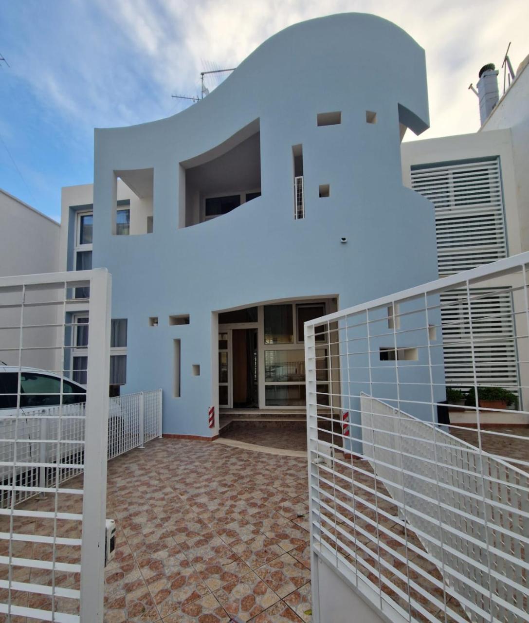 Casa Vacanza Delfino — 4-Star Luxury Hotel in Porto Cesareo, Italy