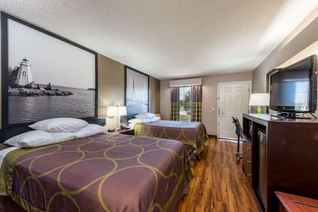 Super 8 by Wyndham Alexander City - photo 16