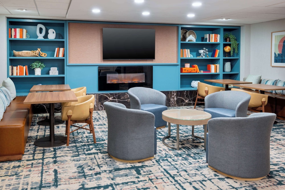 Homewood Suites by Hilton Buffalo Airport - photo 35