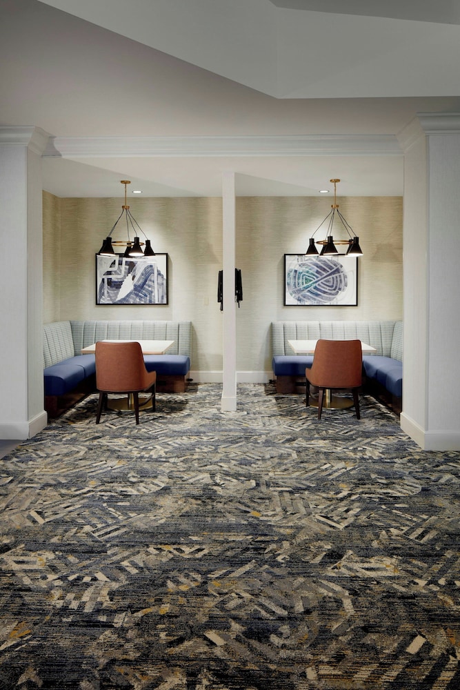 Residence Inn by Marriott Arlington at Rosslyn - photo 20