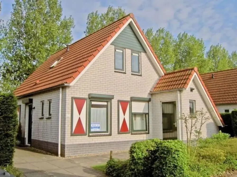 Amazing holiday home with sauna — 4-Star Luxury Hotel in Breskens, Netherlands