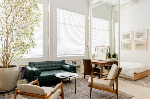 A Gorgeous Studio in the Hippest Building in Town — 4-Star Luxury Hotel in Tel Aviv, Israel