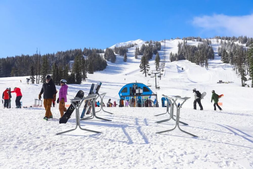 Snowcap Escape at Mount Bachelor - photo 28
