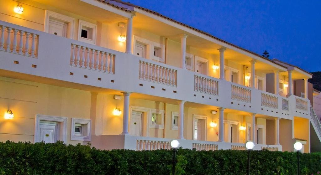 Cactus Bay Hotel — Stalis — photo 4