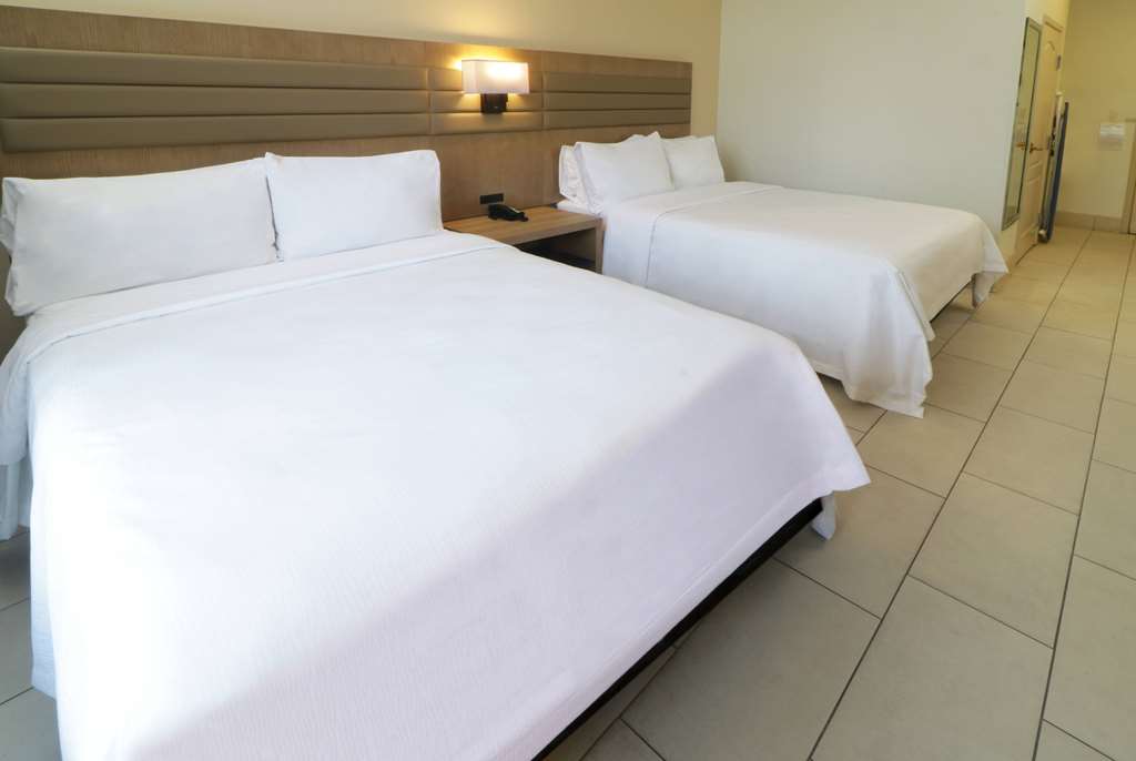 Wyndham Garden McAllen at La Plaza Mall - photo 44