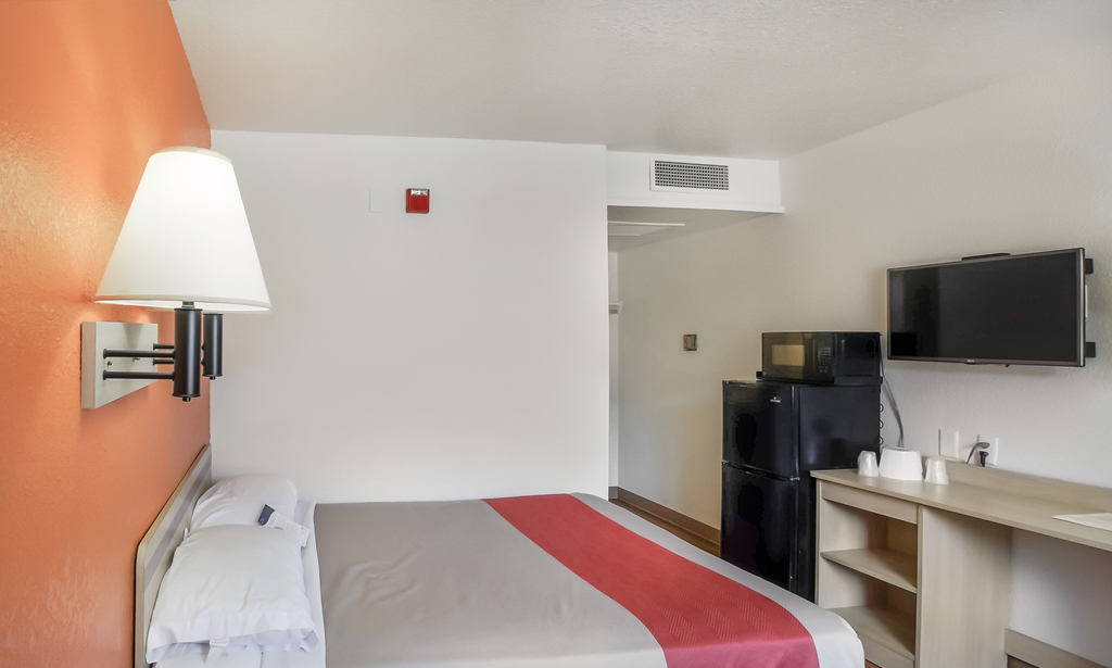 Motel 6 Medford OR - photo 14