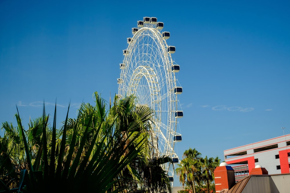 Holiday Inn Express & Suites Orlando at SeaWorld by IHG - photo 61