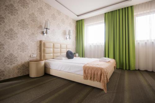 Hotel Wróblewscy — hotel in Sieradz