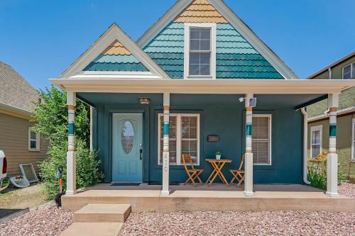 Neighborly Heights Downtown King BBQ Fire Pit — 4-Star Luxury Hotel in Colorado Springs, United States