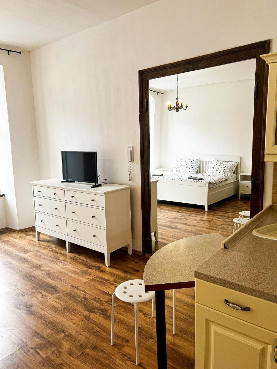 Apartmán Ateliér — Kadan — photo 2