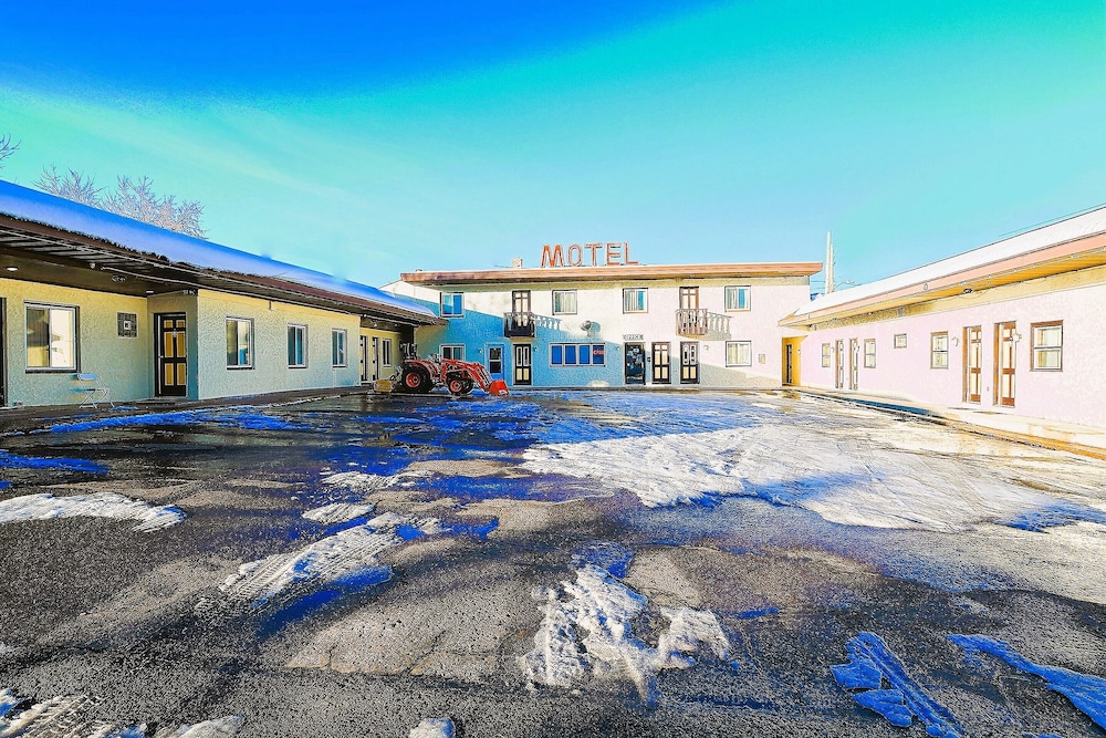 Love Hotels Silver Street by OYO at Hurley WI - photo 45