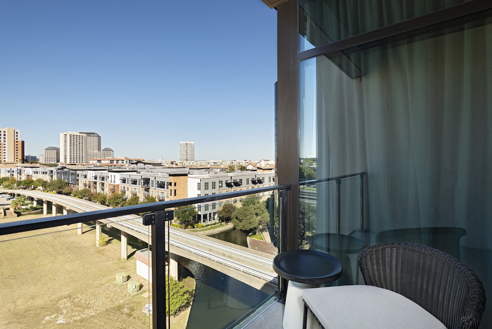 Hotel Indigo Irving Las Colinas by IHG - photo 8