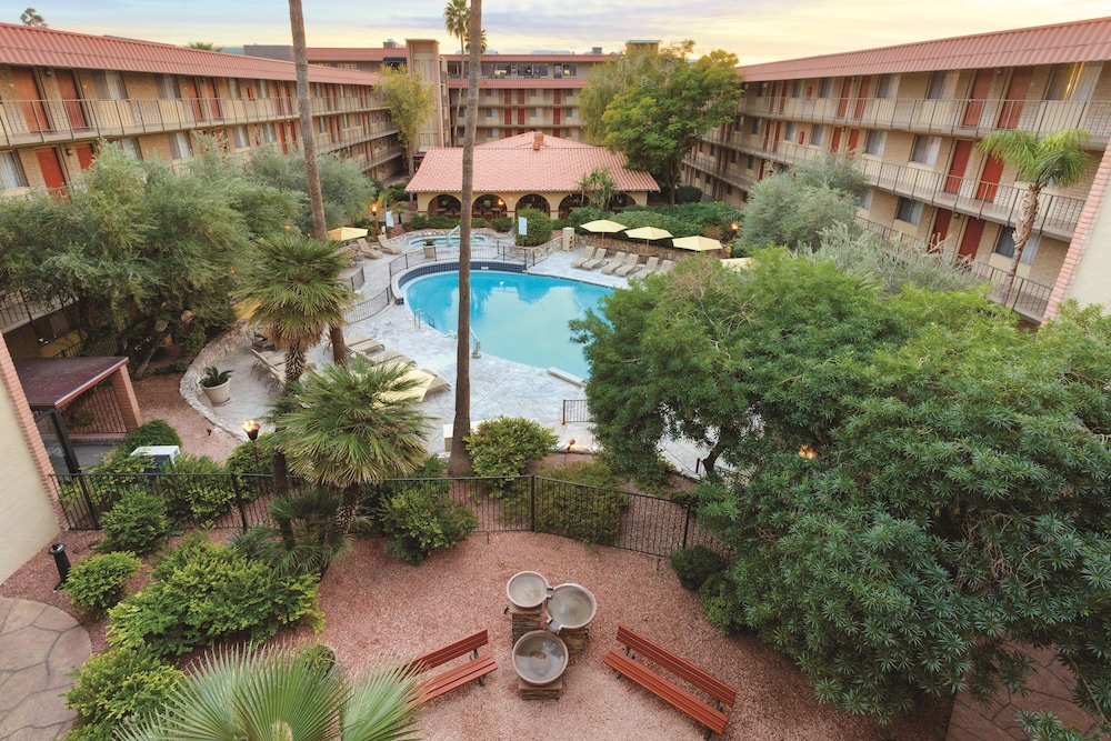 Motel6 Phoenix AZ Sky Harbor - photo 26