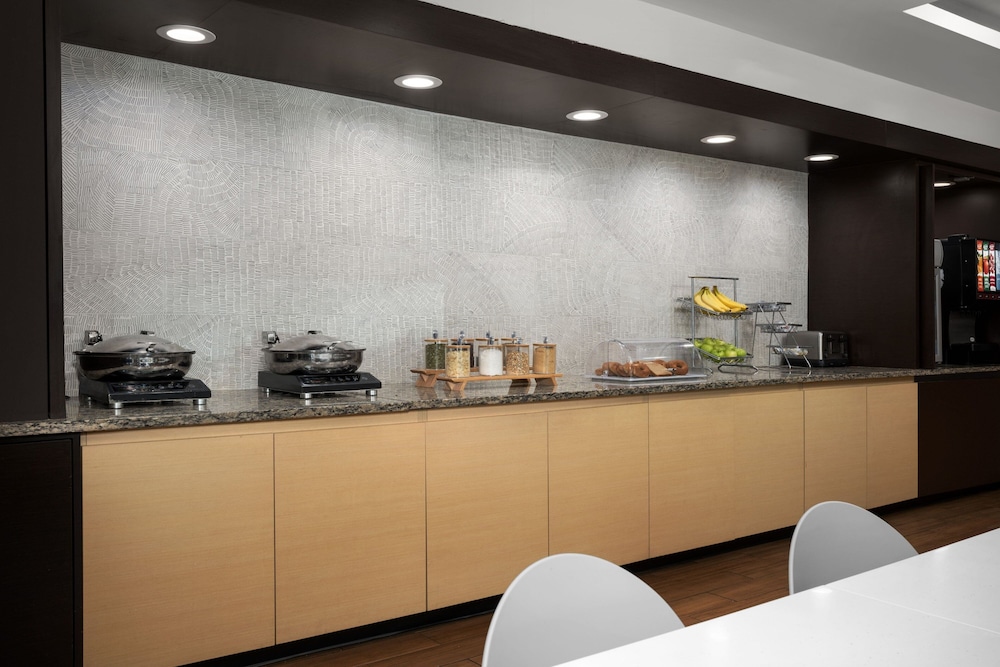 TownePlace Suites by Marriott Gainesville Northwest - photo 35