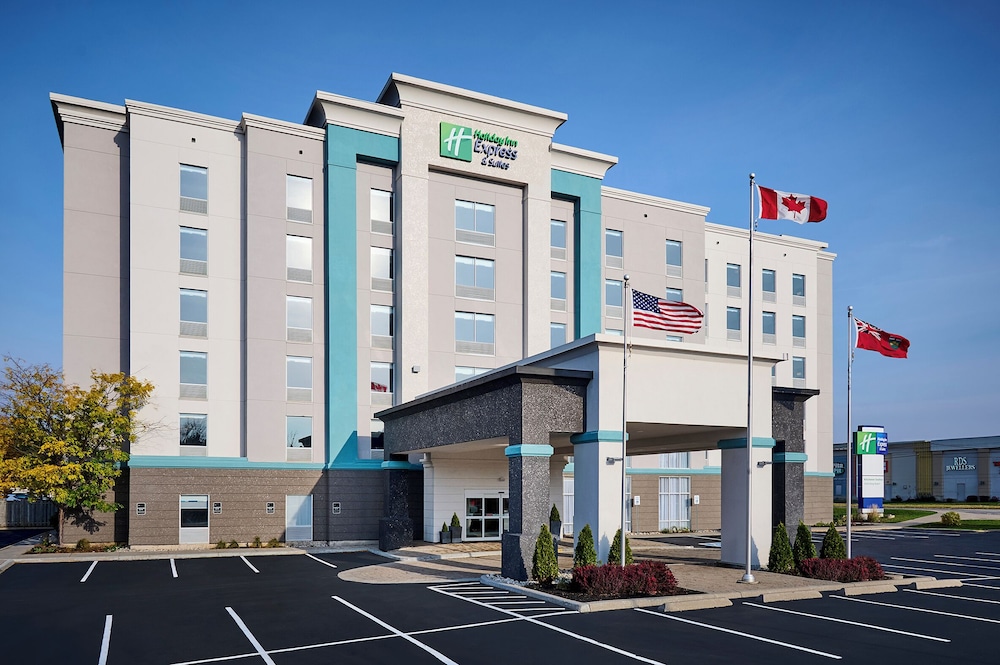Holiday Inn Express and Suites Kitchener Southeast by IHG in Kitchener, Canada