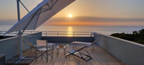 Tramonto Sulla Costa Degli Dei — 4-Star Luxury Hotel in Zambrone, Italy